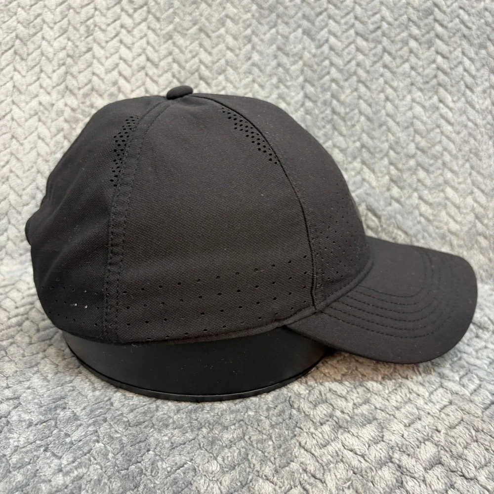 Nike Legacy91 Dri-FIT Black Perforated Adjustable Snapback Golf Hat Cap 0767